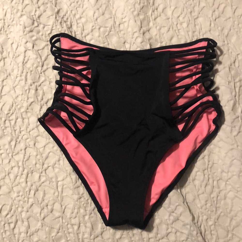 Swim suit bottoms
